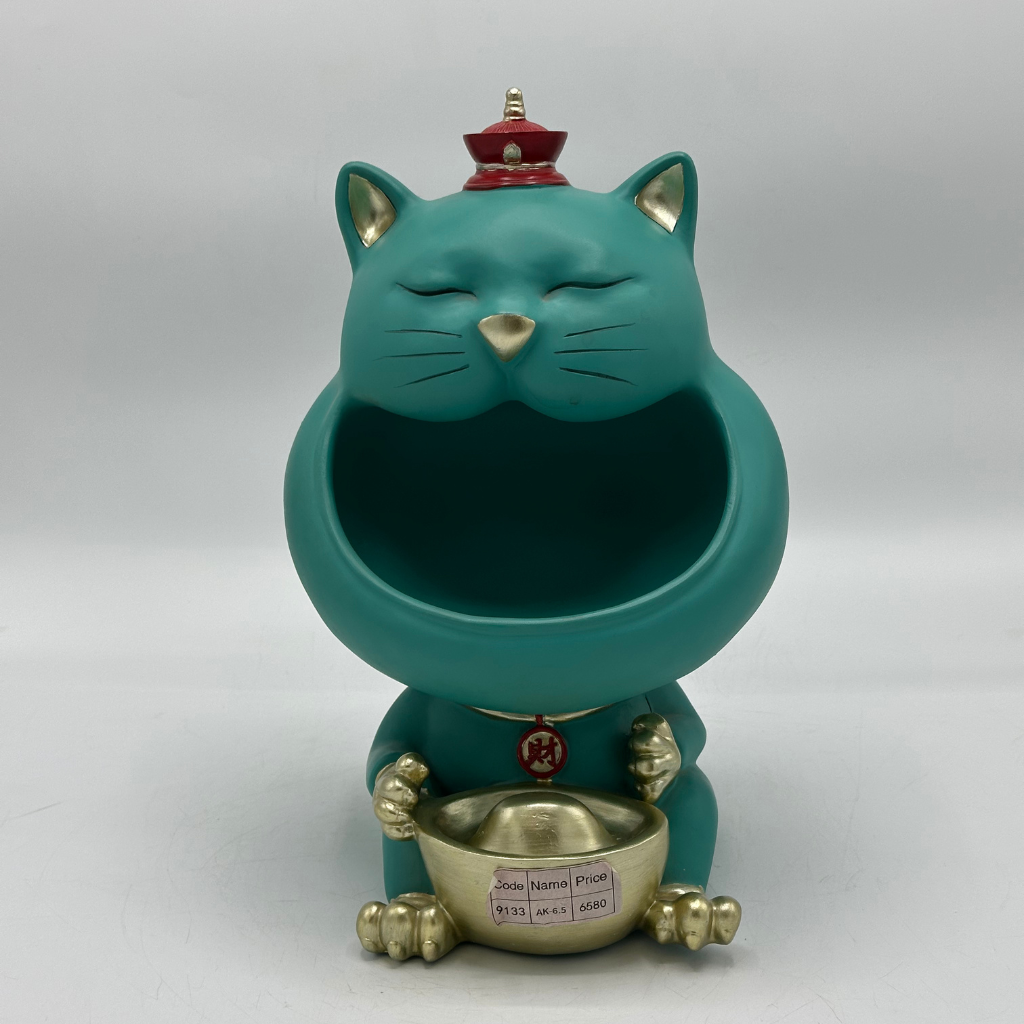 Lucky Cat Maneki-neko Storage Figurine with Gold Ingot