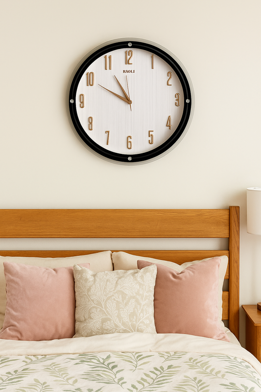 Elegant Black Dial Wall Clock with Golden Hands – RAOLI Modern Design