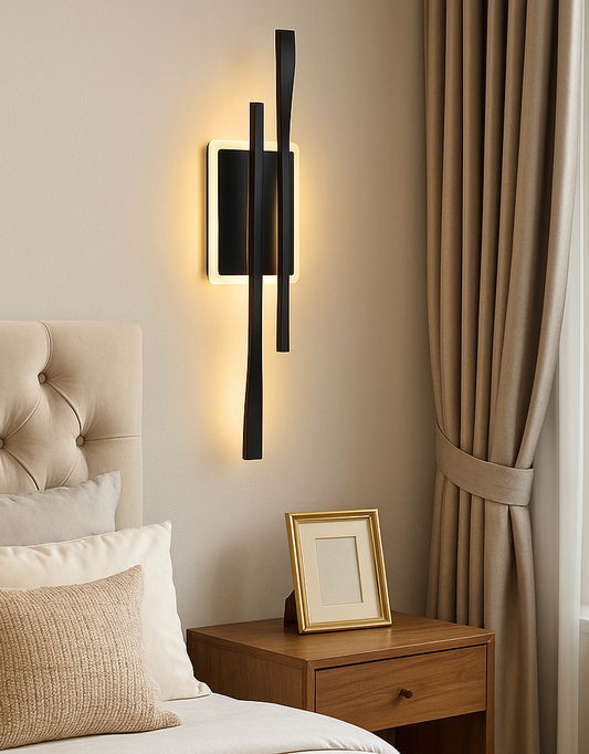 Sleek Louvered LED Outdoor Wall Sconce | Modern Downlight